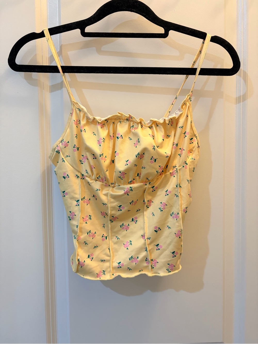 SHEIN Yellow Floral Ruffle Cami Top Size Medium